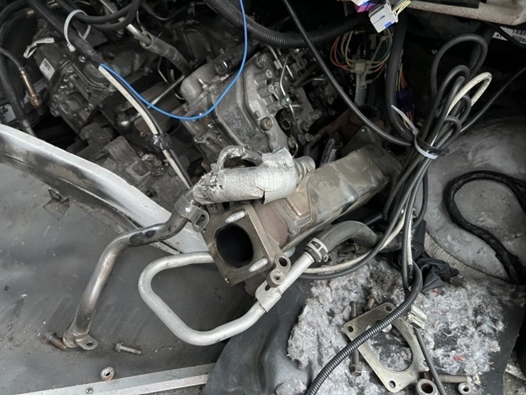 2014-chevrolet-express-paratransit-bus-image-25