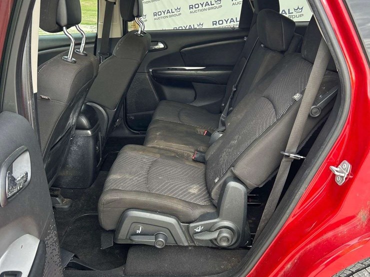 2016-dodge-journey-image-17