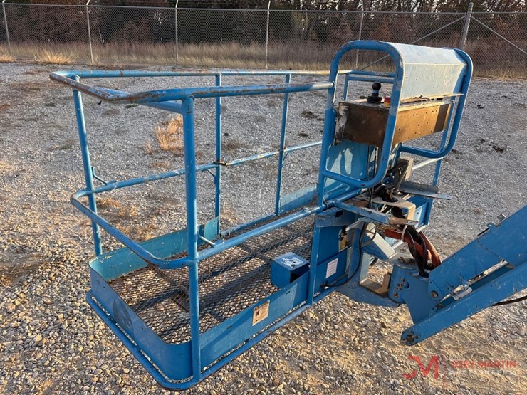 2011-genie-s65-image-12