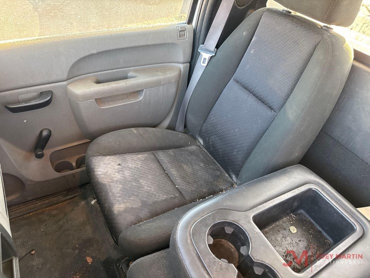 2008-chevrolet-silverado-2500-image-22