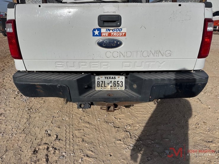 2008-ford-f250-xl-image-11
