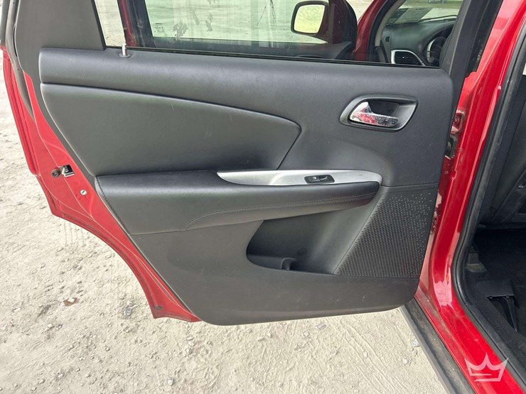 2016-dodge-journey-image-16