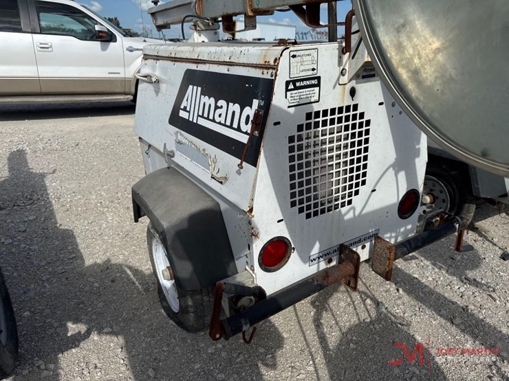 allmand-nite-lite-pro-light-tower-image-3