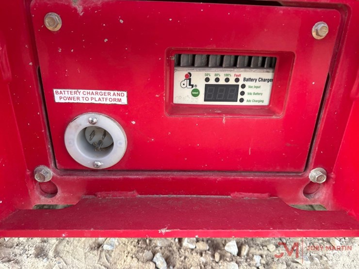 mec-micro-26-electric-scissor-lift-image-12