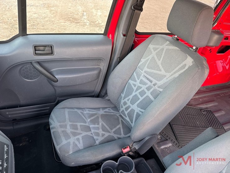 ford-transit-image-18