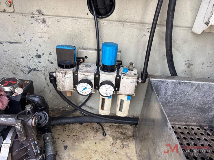 2020-ford-f450-xl-image-26