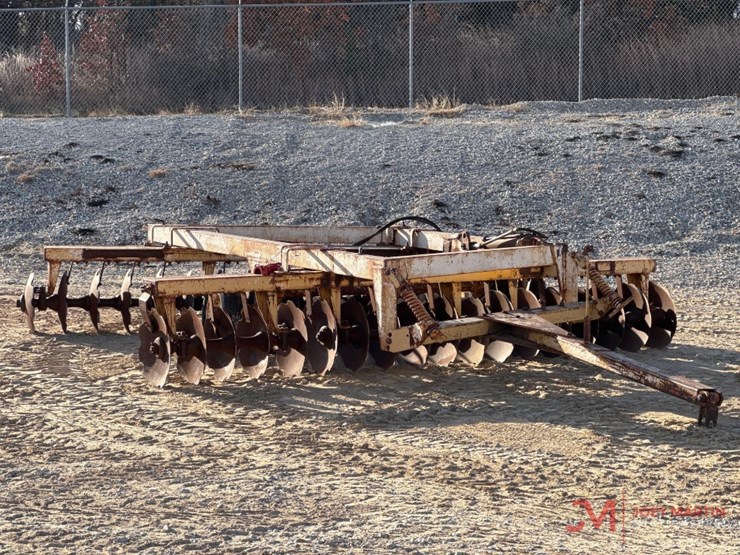 international-15-image-1