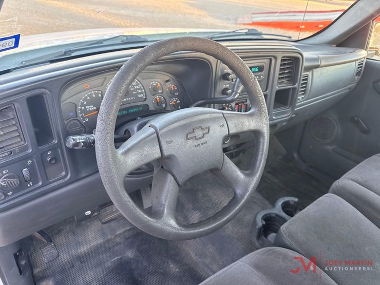 2007-chevrolet-silverado-1500-image-12