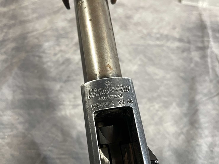 #4057-•-mossberg-model-550,-20-ga.-pump-action-shotgun,-sn:-nsn,-(neenah,-wi)-image-16