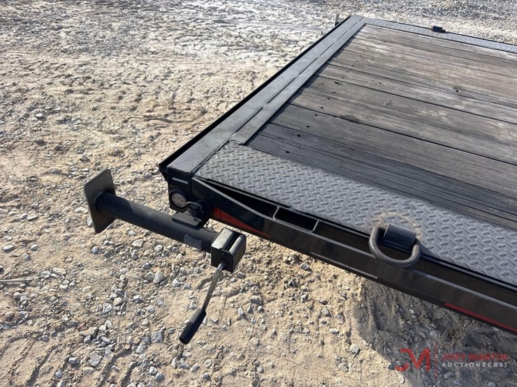 2022-maxx-dh6x-gooseneck-trailer-image-12