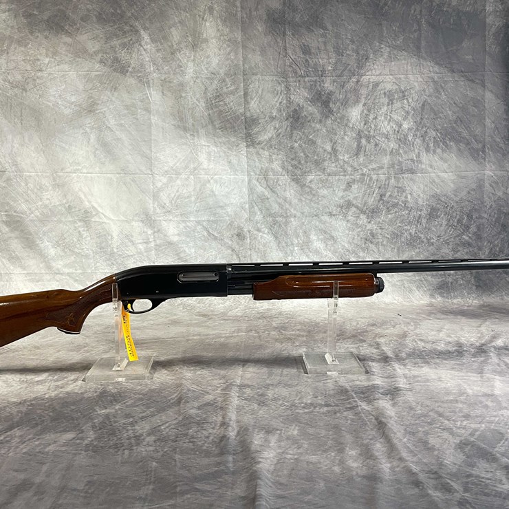 #4054 • Remington Model 870, 20 Ga. Pump Action Shotgun, SN: T242531X, (Neenah, WI)