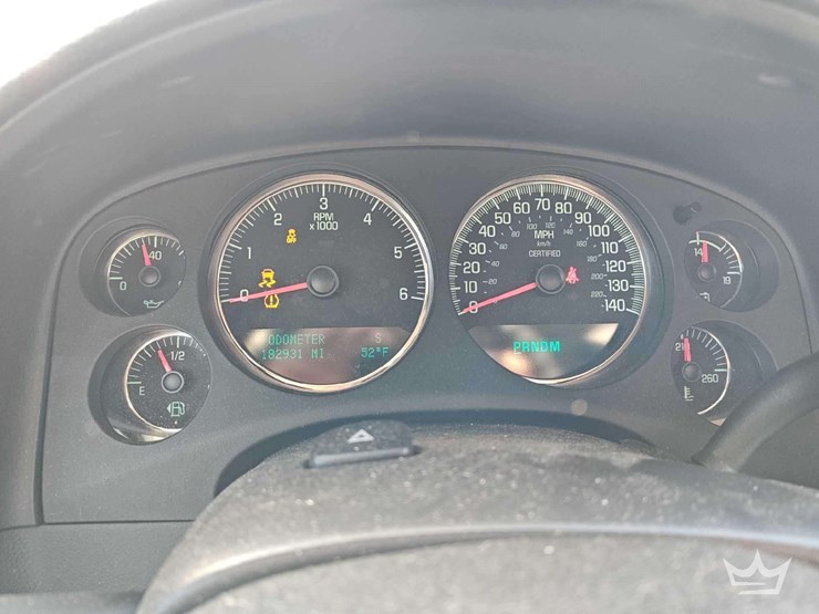 2014-chevrolet-tahoe-image-17