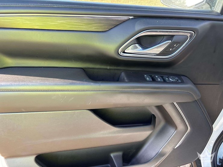 2024-chevrolet-tahoe-image-11