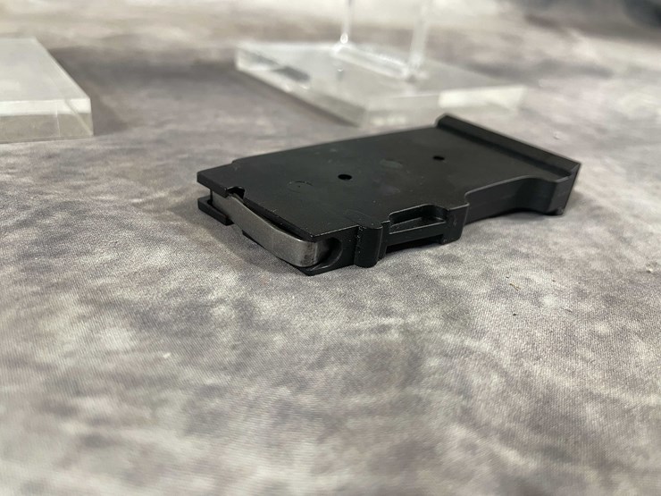 #1182-•-cz512,-22-wmr-semi-auto-rifle,-sn:-c271710,-(neenah,-wi)-image-36