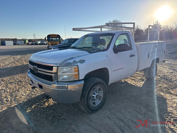 2008-chevrolet-silverado-2500-image-4