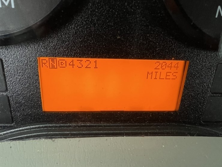 international-durastar-4300-image-36