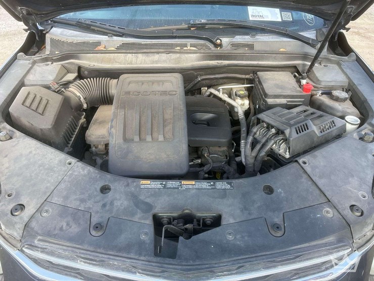 2017-chevrolet-equinox-image-8