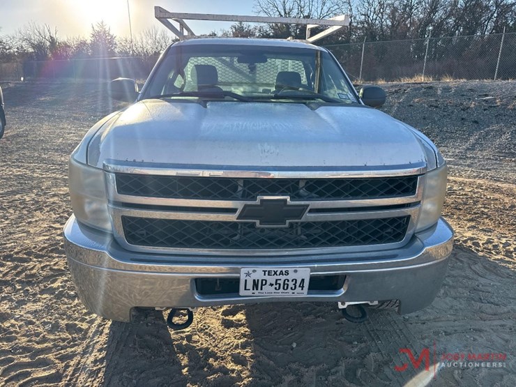 2008-chevrolet-silverado-2500-image-5