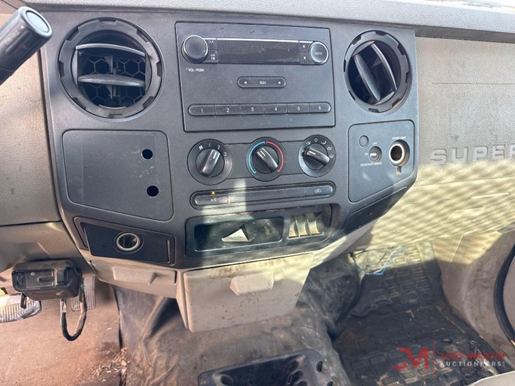 2008-ford-f250-xl-image-23