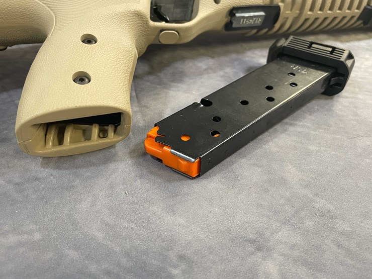 #2086-•-hi-point-4595-carbine-45-auto-semi-auto-rifle,-sn:-r124911-(downing,-wi)-image-13