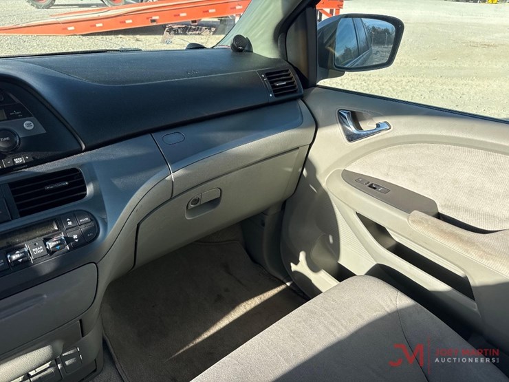 2007-honda-odyssey-image-23