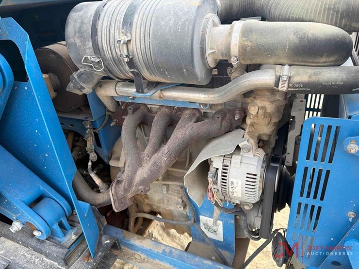 2016-genie-gs-3384-rough-terrain-scissor-lift-image-19