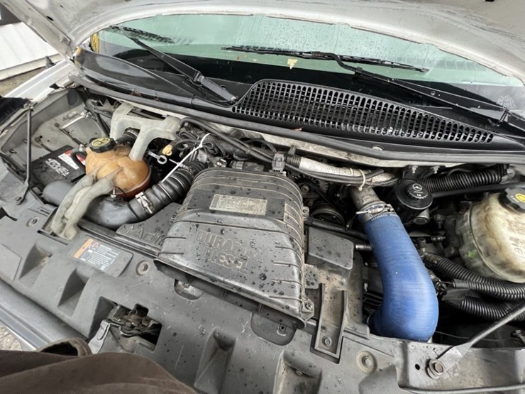 2014-chevrolet-express-paratransit-bus-image-12