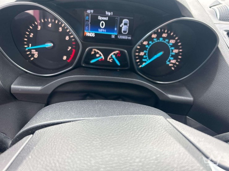 2014-ford-escape-image-12