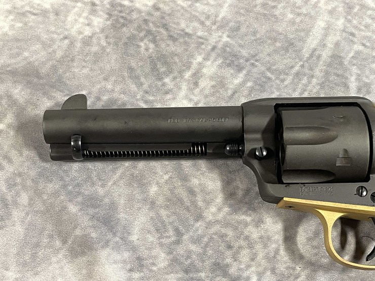 #5193-•-stoeger-cattleman,-45-colt-revolver-pistol,-sn:-um3413,-(neenah,-wi)-image-4