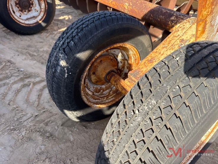 international-15-image-10