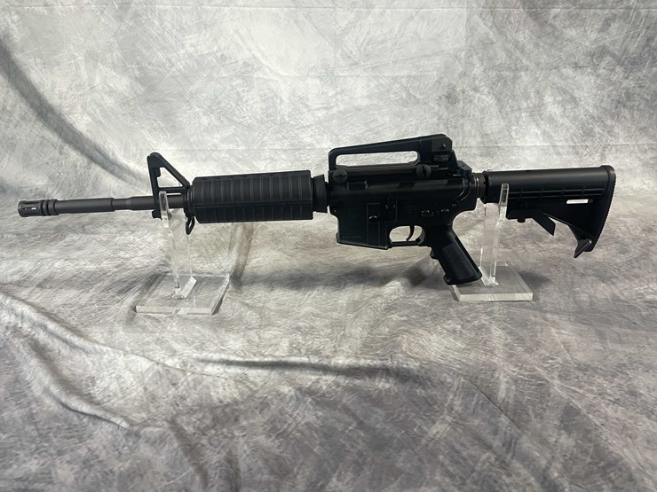 #1212-•-colt-m4-22,-22-lr-semi-auto-rifle,-sn:-bp019480,-(neenah,-wi)-image-3