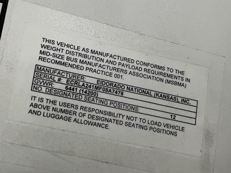 2015-chevrolet-express-paratransit-bus-image-24