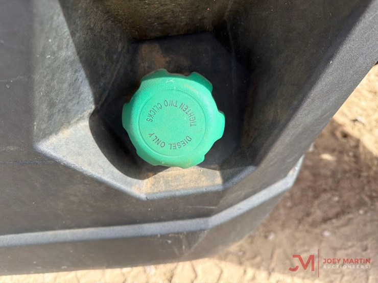 2020-polaris-commercial-xd-4000d-utv-image-10