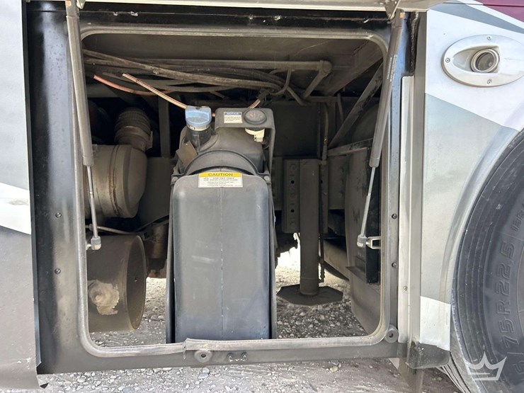 2013-freightliner-forest-river-390bh-39ft.-class-a-motorhome-image-27