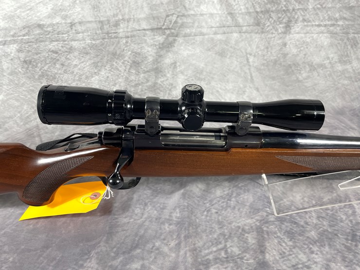 #2084-•-ruger-m77-7mm-rem-mag-bolt-action-rifle-sn:-74-39446-(downing,-wi)-image-3