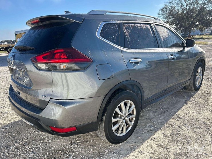 2018-nissan-rogue-image-3