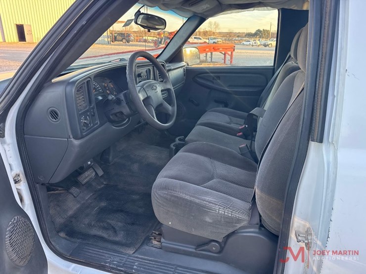 2007-chevrolet-silverado-1500-image-11