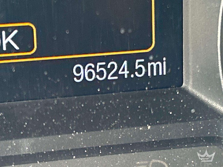 2016-ford-explorer-image-6