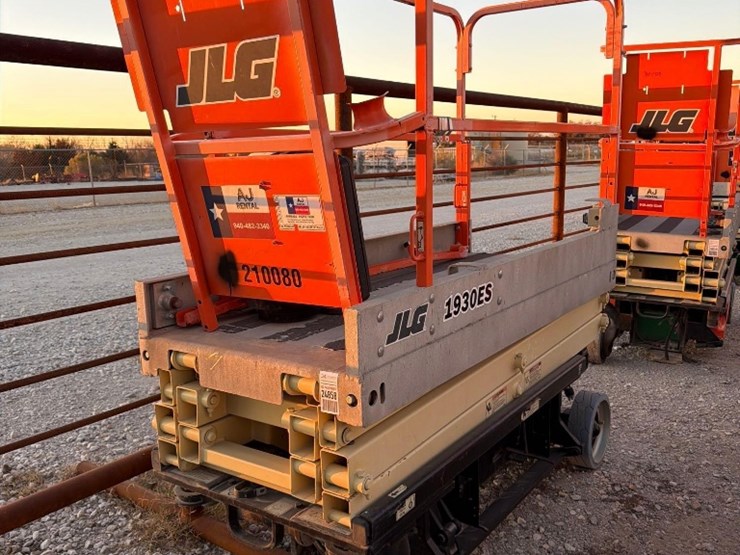 jlg-1930es-image-4