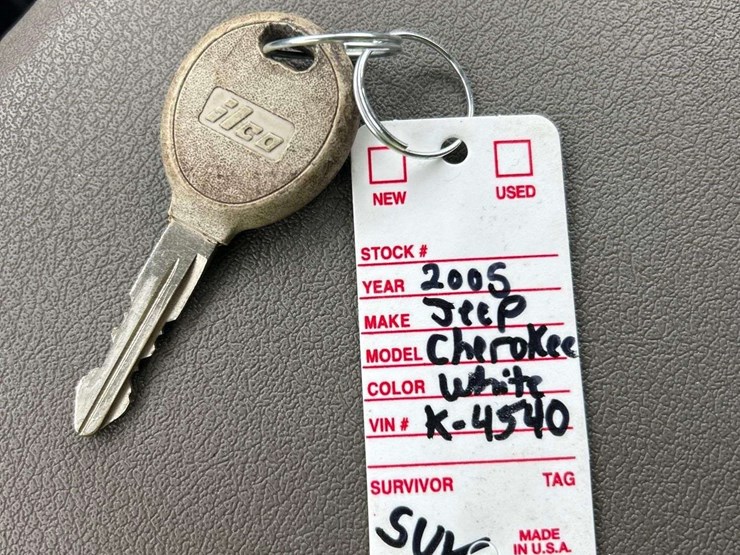 2005-jeep-grand-cherokee-image-28