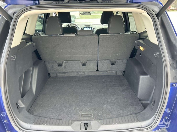 2016-ford-escape-image-24