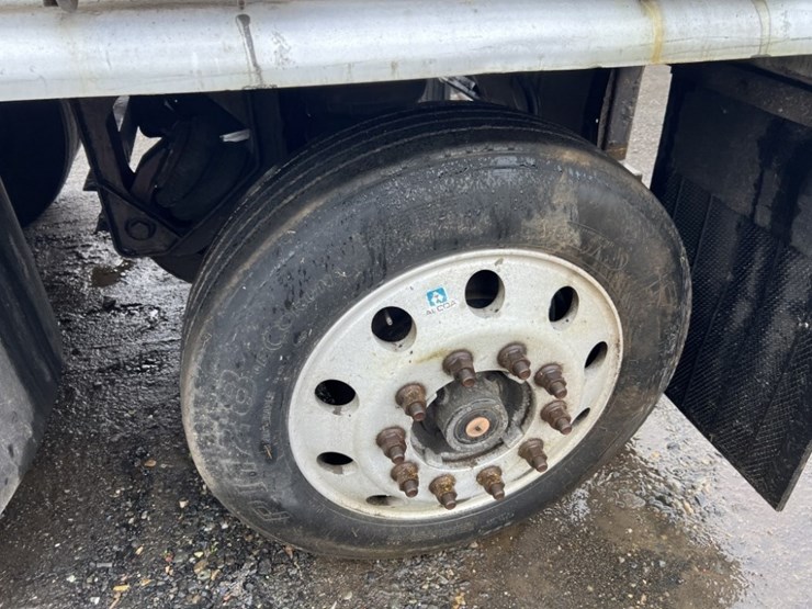 1996-western-53'-image-14