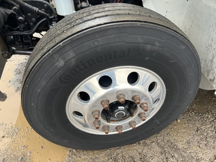 international-durastar-4300-image-16