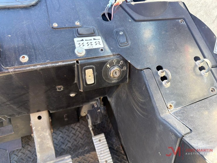 2018-genie-gth1056-image-16