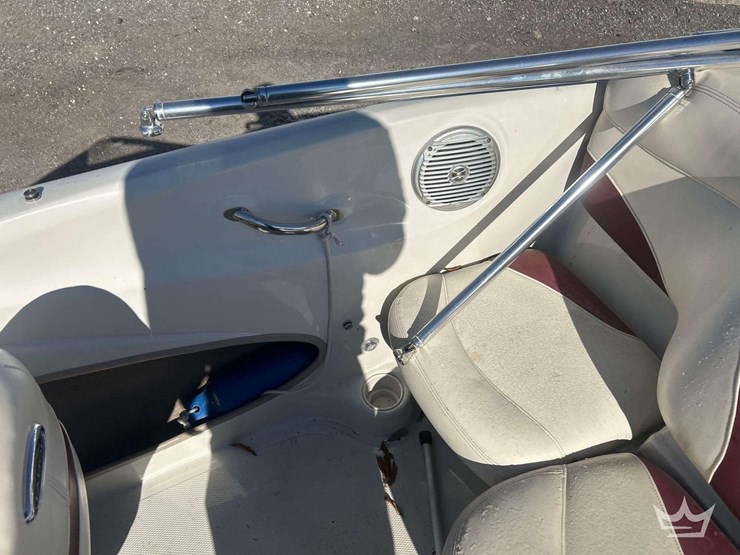 2013-tahoe-q4-boat-with-s/a-boat-trailer-image-26