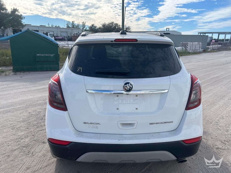 2018-buick-encore-image-29