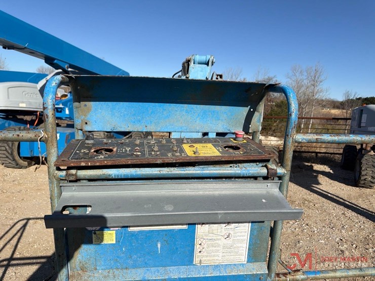 2011-genie-s65-image-7