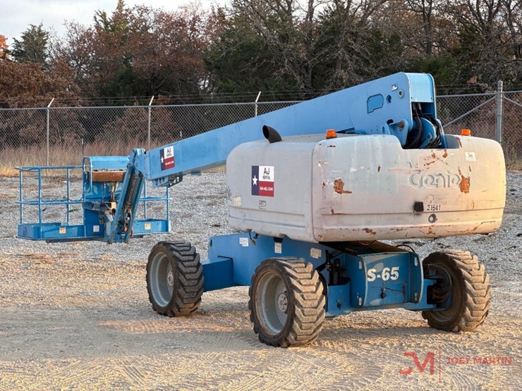 2011-genie-s65-image-1