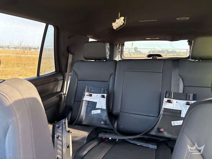 2024-chevrolet-tahoe-image-19