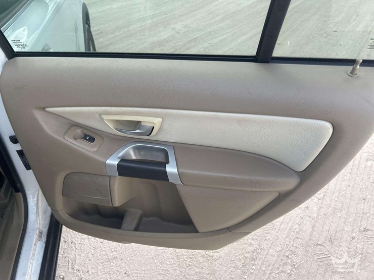 2008-volvo-xc90-image-24